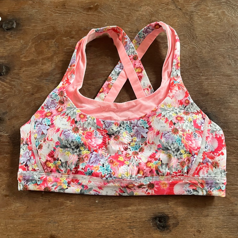 Lululemon Women’s Run Stuff Your Bra II Flowabunga size 6